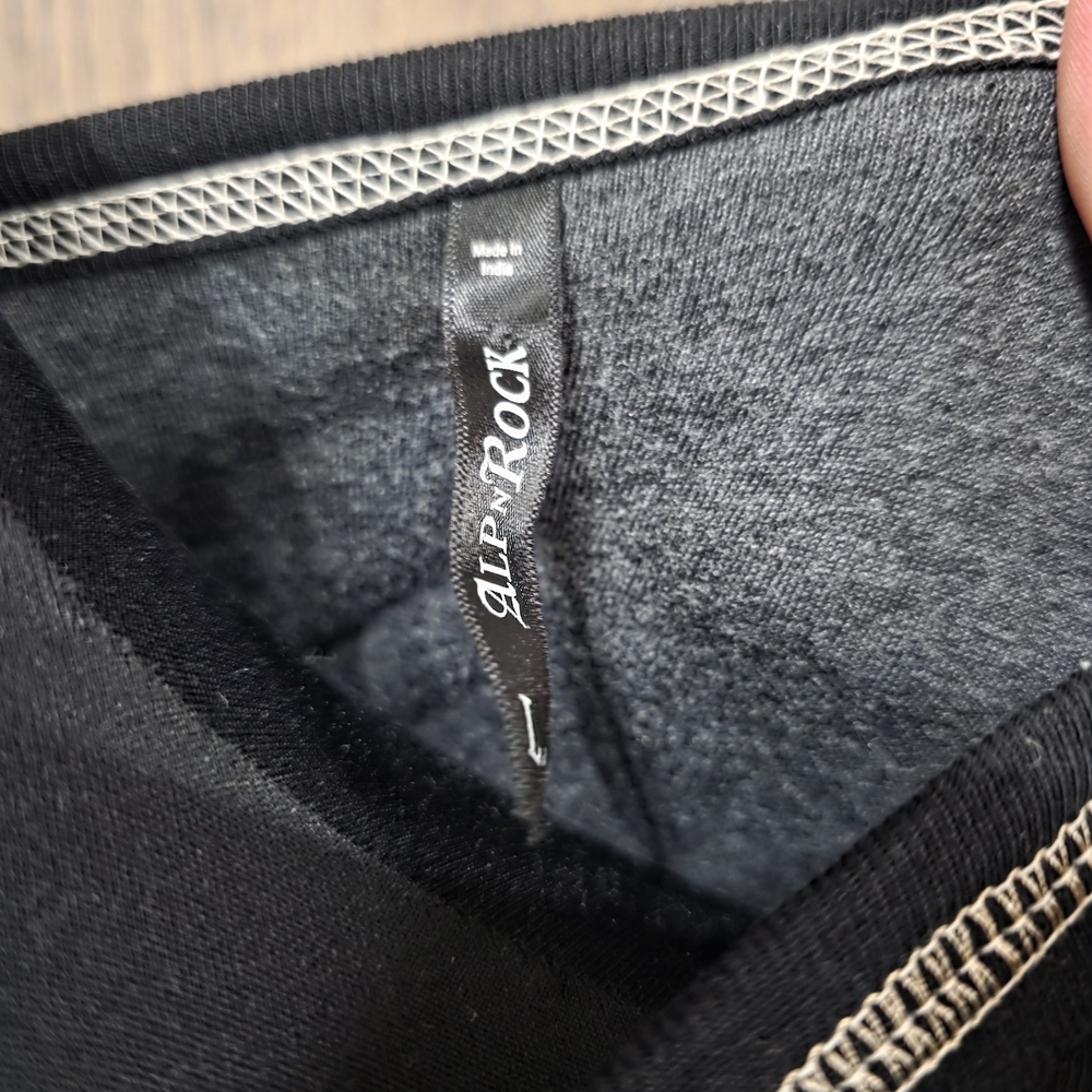 Alp N Rock Black and Gray Long Sleeve Top - Picture 5 of 7